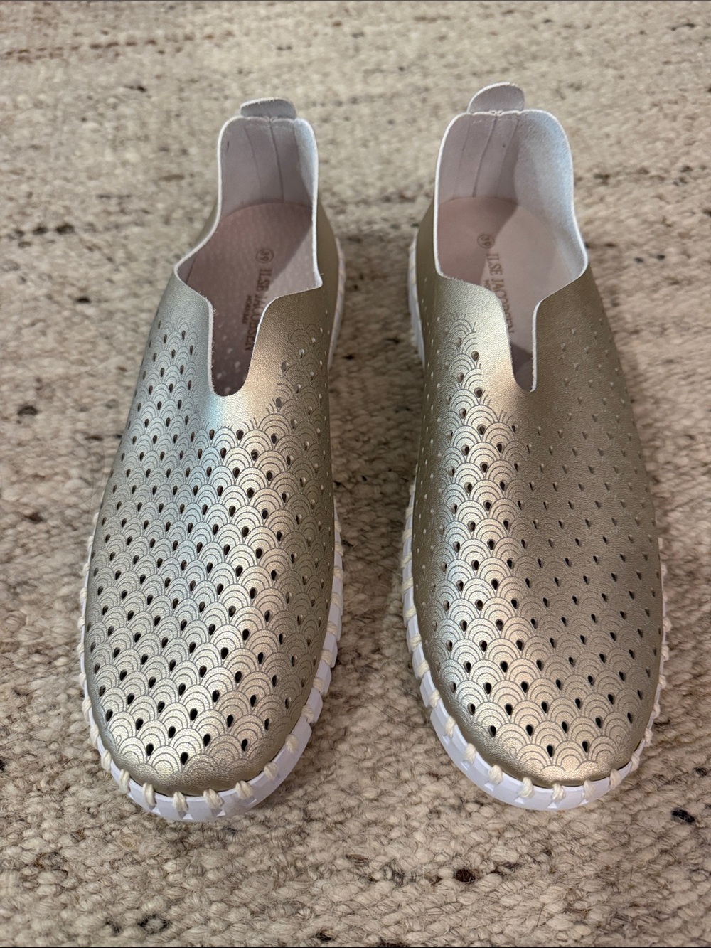 NWOB Ilse Jacobsen Tulip Flats - EU 39